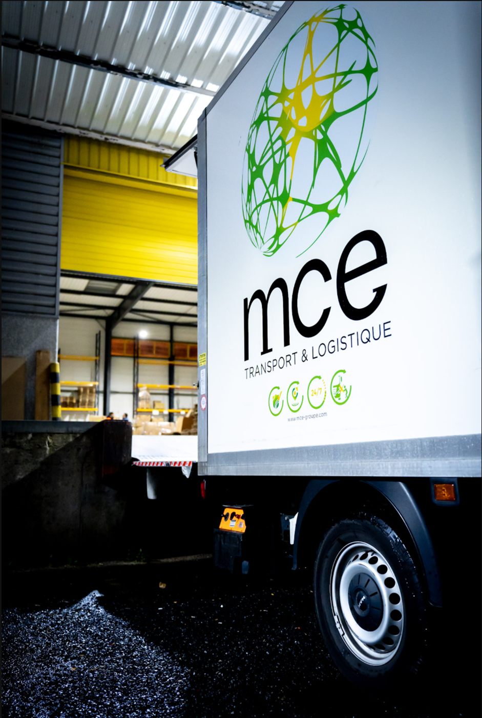 Camion MCE à quai